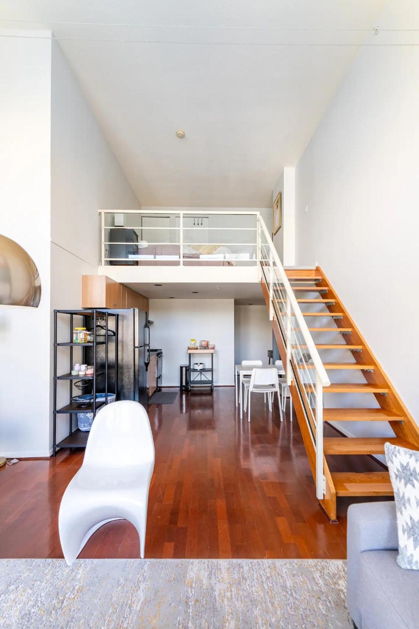 Loft In Downtown Vancouver With Free Parking מראה חיצוני תמונה